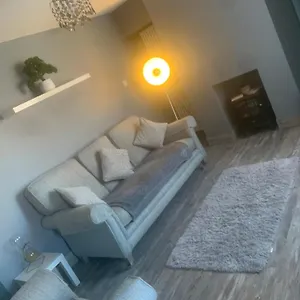 2-bedroom-house-belfast-city.belfasthotelsireland.com/