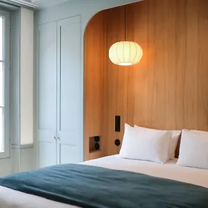 https://courcelles-etoile.fr-paris.fr